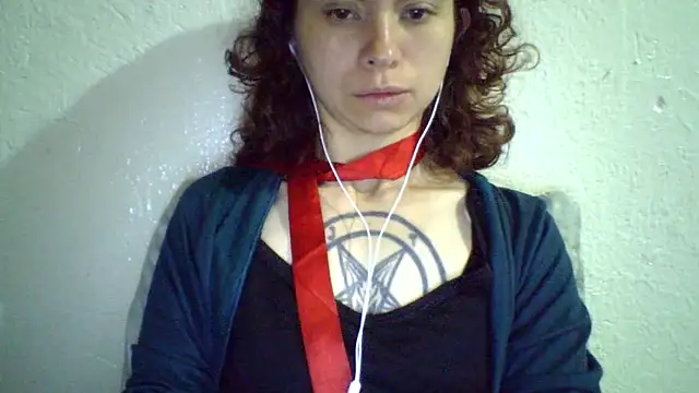 Snapshot of CELEna098rs707 chatting on April 3, 3:04 am CELEna098rs707 online show from April 3, 3:04 am