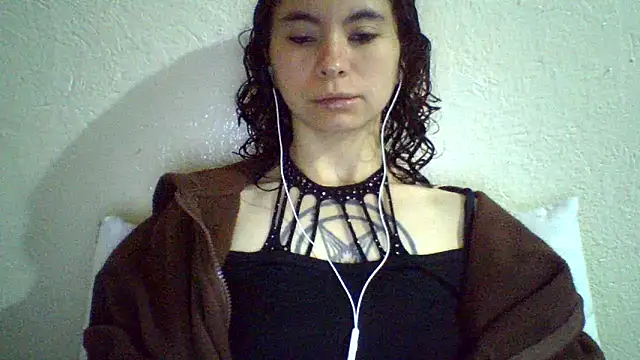 Snapshot of CELEna098rs707 chatting on May 22, 8:58 pm CELEna098rs707 online show from May 22, 8:58 pm