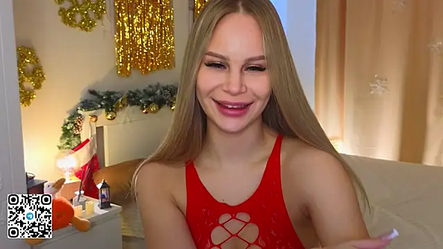 Snapshot of CassieMurr chatting on December 25, 5:16 am CassieMurr online show from December 25, 5:16 am