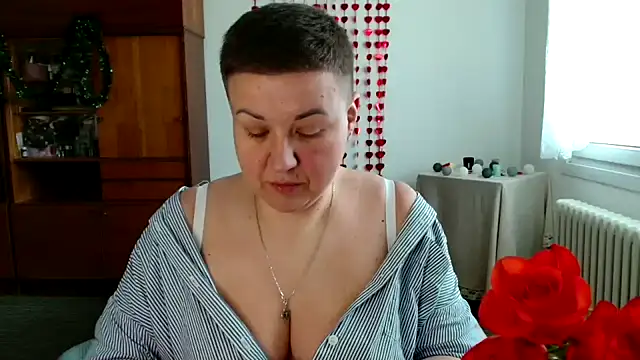 Annet1912 online show from February 2, 10:57 am