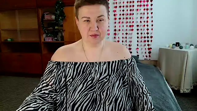 Annet1912 online show from February 11, 9:31 am