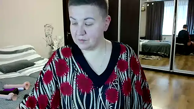 Annet1912 online show from December 17, 9:26 am