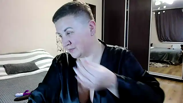 Snapshot of Annet1912 chatting on March 29, 7:47 pm Annet1912 online show from March 29, 7:47 pm