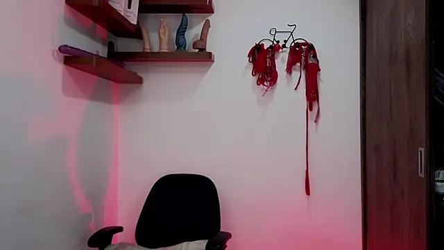 avans 15 online show from December 2, 12:05 am