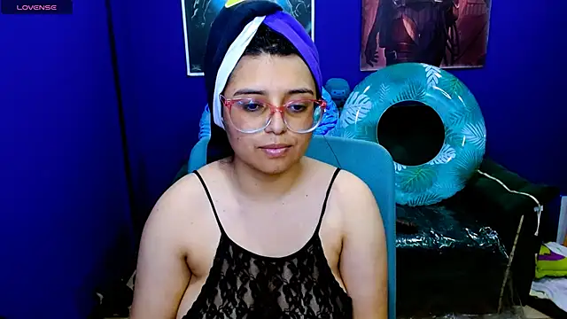 X CHERRY XX online show from March 13, 9:26 pm