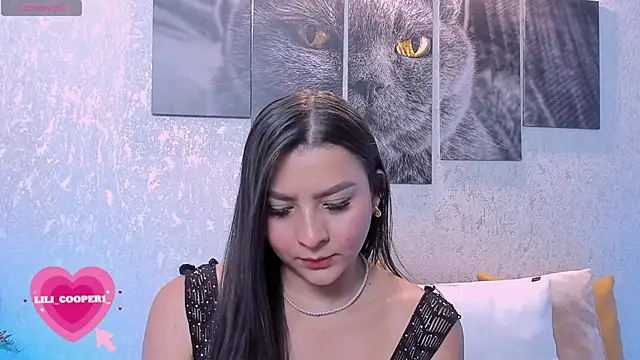 lilicooper  online show from March 7, 8:22 pm