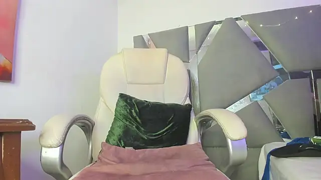 Arii xxx online show from January 18, 2:58 am