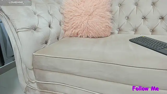 joselyn sexy  online show from December 31, 12:54 am