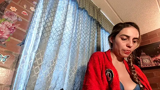 Snapshot of ValeriaLacrozee chatting on October 5, 4:16 pm ValeriaLacrozee online show from October 5, 4:16 pm