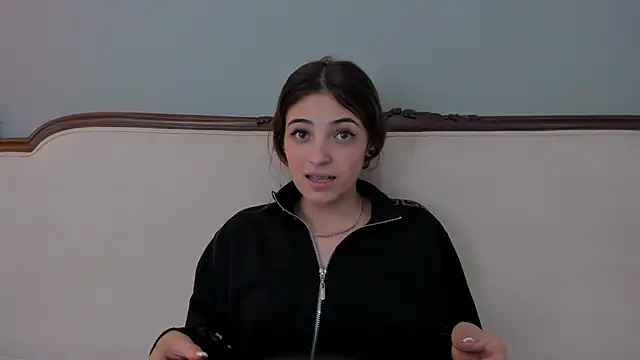 sofiarouge online show from December 24, 10:11 am