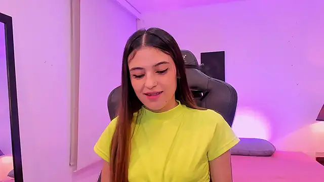 sofiarouge online show from December 2, 7:53 pm