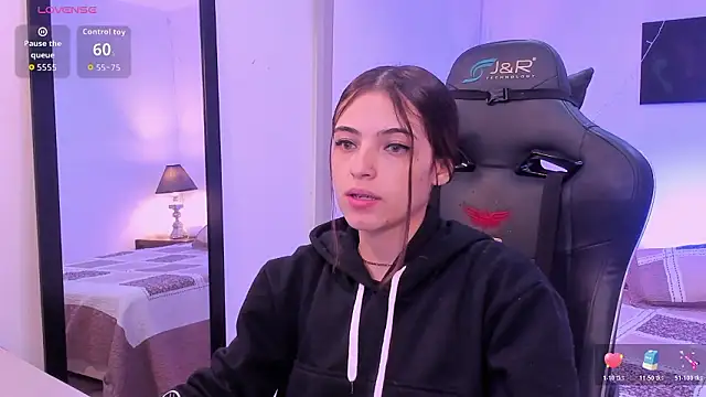 sofiarouge online show from January 19, 1:59 pm