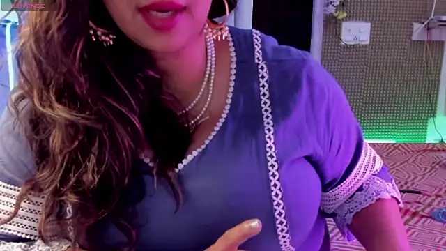 Gulabi Queen online show from February 26, 8:37 am