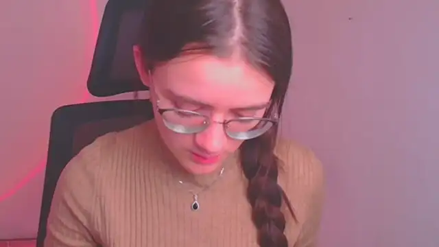 Snapshot of Josephine_jo chatting on December 12, 12:33 pm Josephine jo online show from December 12, 12:33 pm