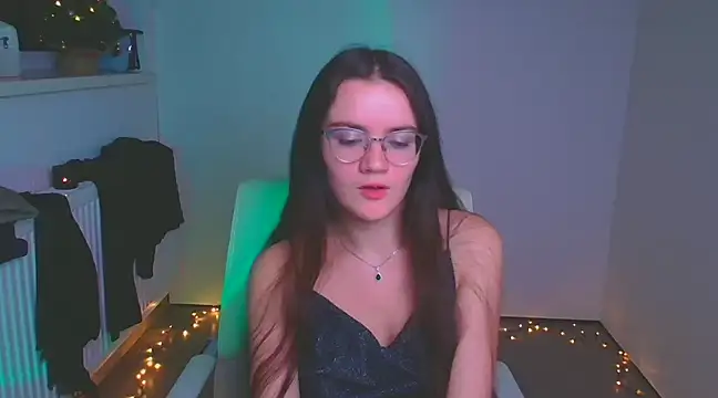 Snapshot of Josephine_jo chatting on December 25, 10:48 pm Josephine jo online show from December 25, 10:48 pm