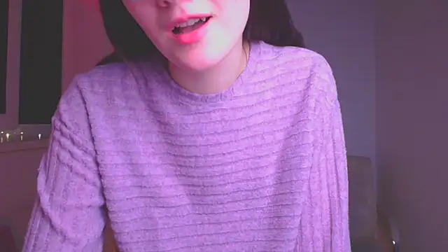 Snapshot of Josephine_jo chatting on January 7, 3:35 am Josephine jo online show from January 7, 3:35 am