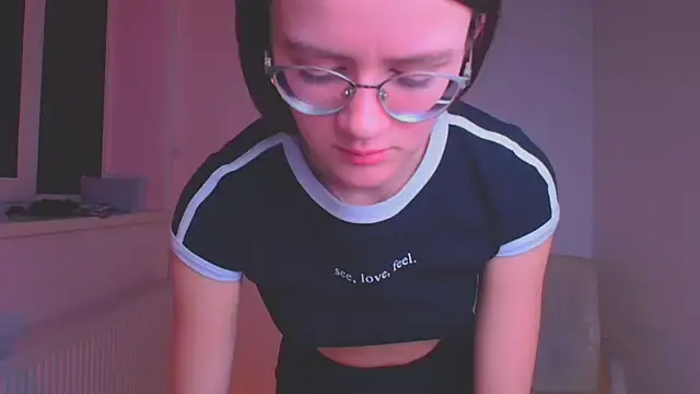 Snapshot of Josephine_jo chatting on January 11, 11:24 pm Josephine jo online show from January 11, 11:24 pm