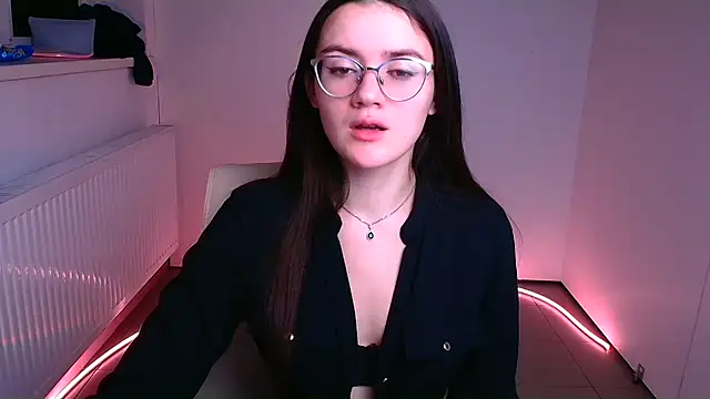 Snapshot of Josephine_jo chatting on January 19, 2:36 am Josephine jo online show from January 19, 2:36 am