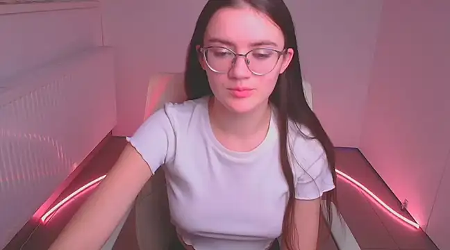 Snapshot of Josephine_jo chatting on February 5, 9:36 am Josephine jo online show from February 5, 9:36 am