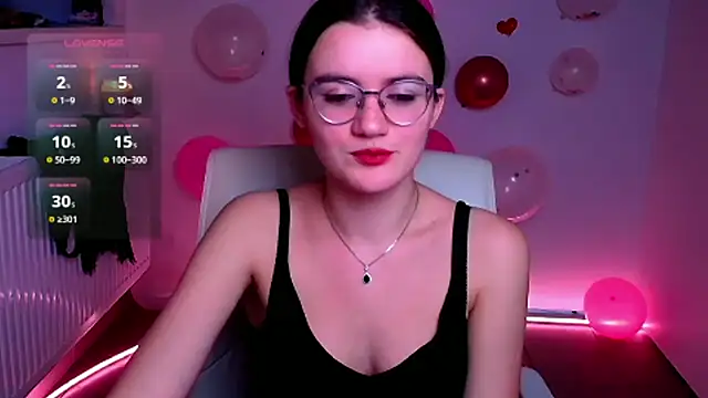 Snapshot of Josephine_jo chatting on February 16, 11:05 pm Josephine jo online show from February 16, 11:05 pm