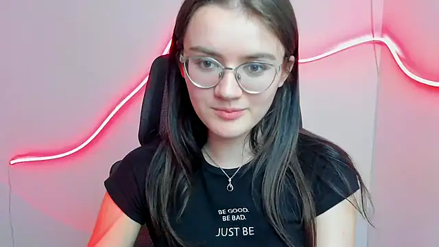 Snapshot of Josephine_jo chatting on March 22, 3:42 pm Josephine jo online show from March 22, 3:42 pm