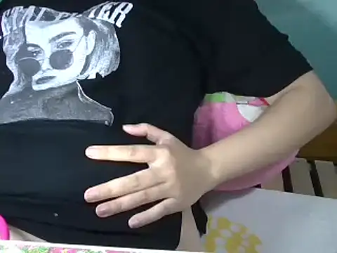 Snapshot of Mine-999 chatting on October 21, 2:07 pm Mine-999 online show from October 21, 2:07 pm