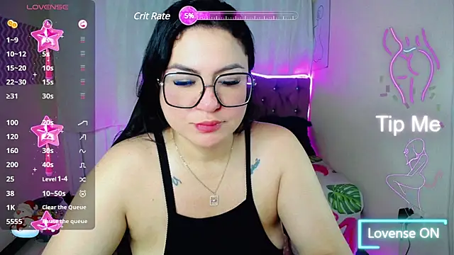  curvy latina online show from January 16, 11:26 am