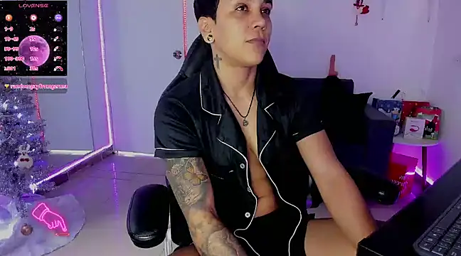 ZhoeStrong online show from January 4, 2:25 pm