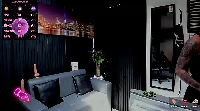 ZhoeStrong online show from February 7, 6:24 pm