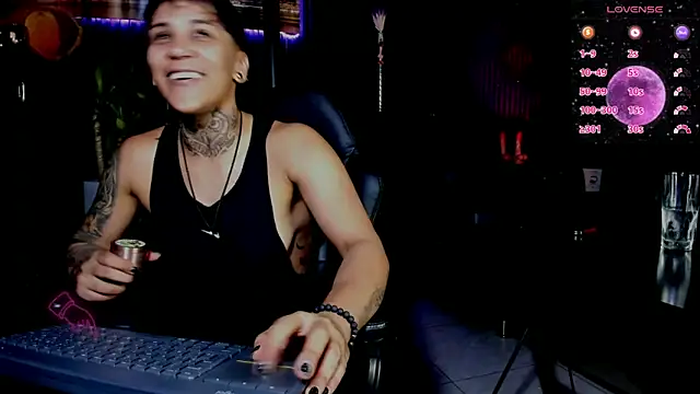 ZhoeStrong online show from March 3, 10:31 pm