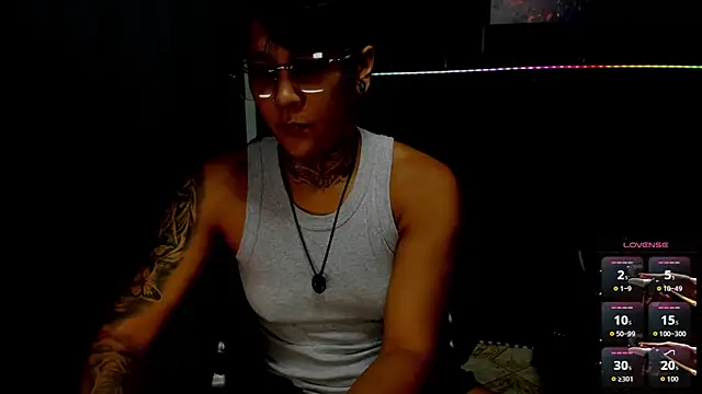 ZhoeStrong online show from October 27, 10:14 pm