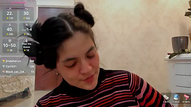 Snapshot of sofiaclauss chatting on February 19, 10:45 am sofiaclauss online show from February 19, 10:45 am