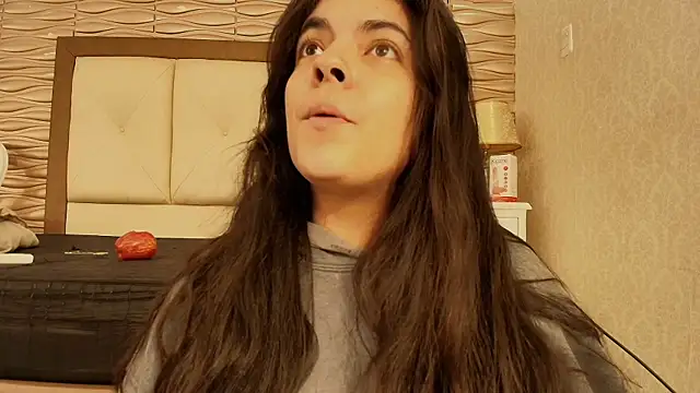 Snapshot of sofiaclauss chatting on September 12, 11:54 am sofiaclauss online show from September 12, 11:54 am