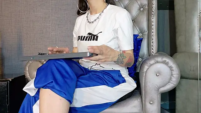 LusstCruella online show from October 19, 3:56 pm