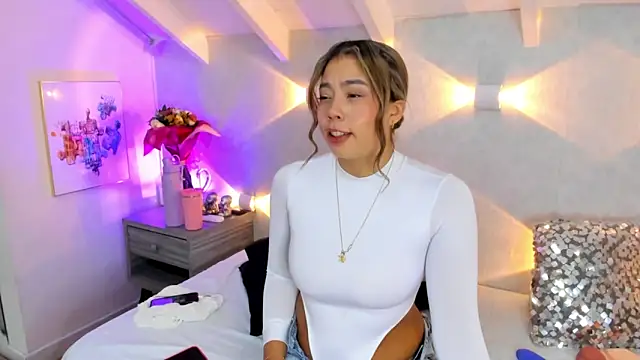 Snapshot of Martina_Miiller chatting on March 16, 12:53 pm Martina Miiller online show from March 16, 12:53 pm