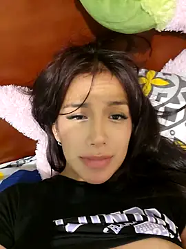 Snapshot of Lau1127 chatting on September 27, 2:27 am Lau1127 online show from September 27, 2:27 am