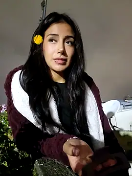 Snapshot of Lau1127 chatting on November 26, 2:45 am Lau1127 online show from November 26, 2:45 am