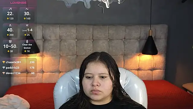 Snapshot of Laia_and_Aloby chatting on September 29, 10:14 pm Laia and Aloby online show from September 29, 10:14 pm