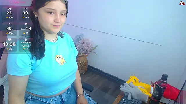 Snapshot of Krysstal_tay chatting on December 23, 11:57 am Krysstal tay online show from December 23, 11:57 am