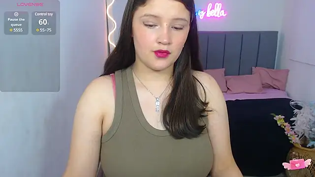 Snapshot of Krysstal_tay chatting on February 3, 12:03 pm Krysstal tay online show from February 3, 12:03 pm