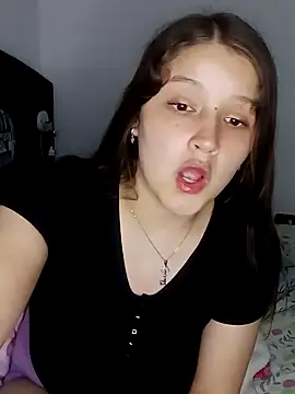 Snapshot of Krysstal_tay chatting on February 12, 10:26 pm Krysstal tay online show from February 12, 10:26 pm