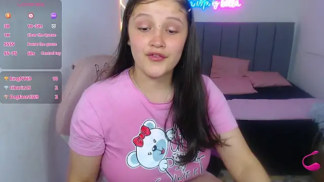 Snapshot of Krysstal_tay chatting on March 6, 5:54 pm Krysstal tay online show from March 6, 5:54 pm