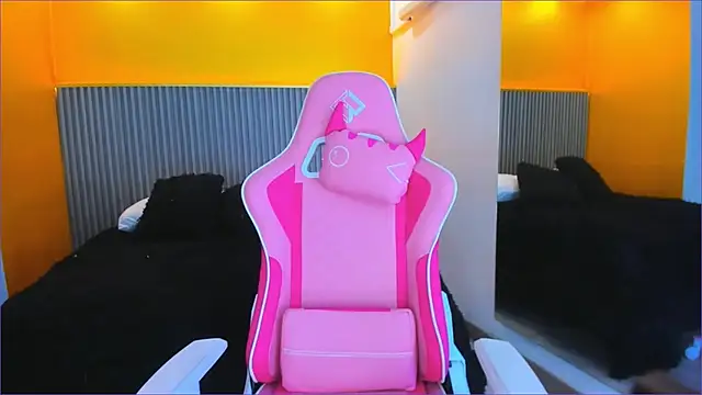  SofiaCortez  online show from January 6, 3:19 pm