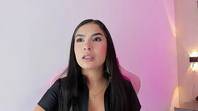  SofiaCortez  online show from February 12, 7:45 pm