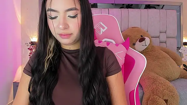  SofiaCortez  online show from February 19, 12:22 pm