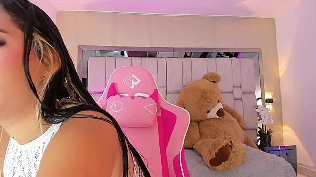  SofiaCortez  online show from March 19, 11:50 am