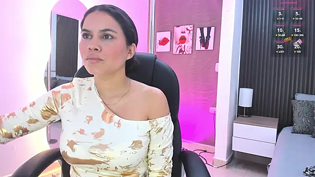 natasha  jackson online show from November 10, 12:26 pm