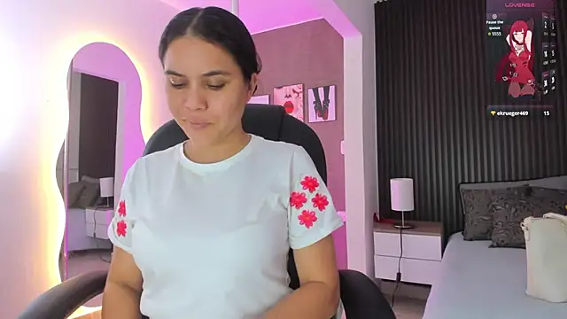 natasha  jackson online show from January 14, 12:33 pm