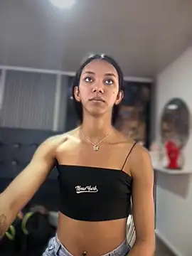 Nikol Rang   online show from September 26, 6:45 pm