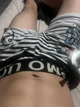 Snapshot of Alexaxelo chatting on April 16, 5:41 am Alexaxelo online show from April 16, 5:41 am